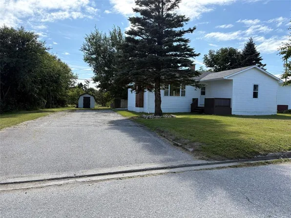 1 Park Avenue, Stephenville, NL A2N1E9