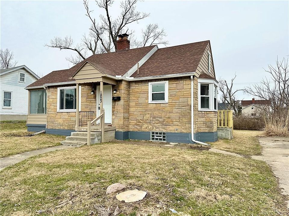 1st image of 1823 Fieldstone Dr