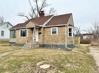 1823 Fieldstone Dr, Dayton, OH 45414