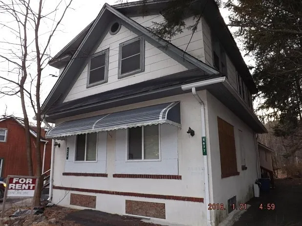 4677 Route 447 photo 1