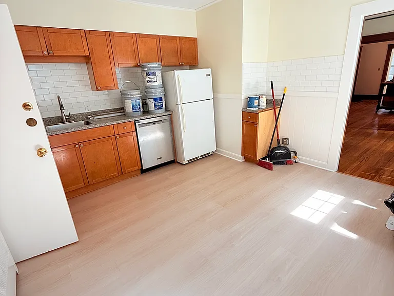 79 Kirkland St #1 — Photo 1