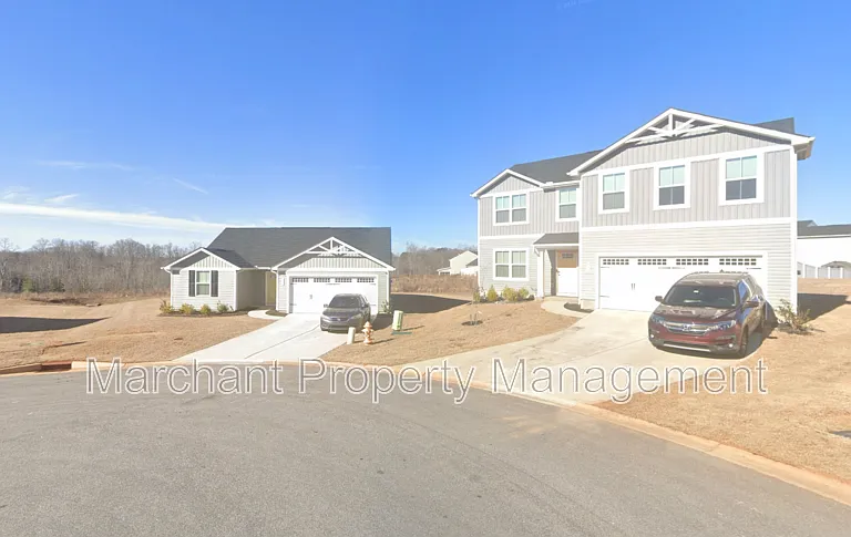 609 Glamis Ct — Photo 1