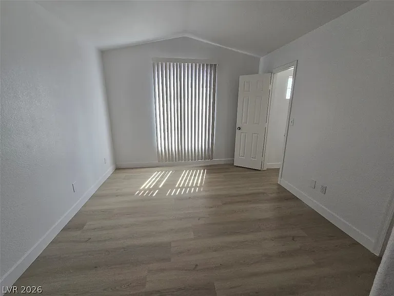 3515 Autumn Rain Ct — Photo 26