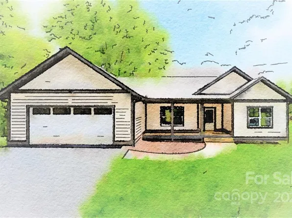 111 Locust Grove Rd, Weaverville, NC 28787