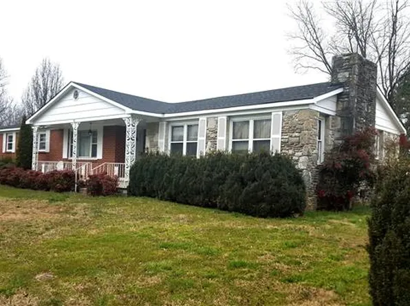 19 Wright Rd, Fayetteville, TN 37334