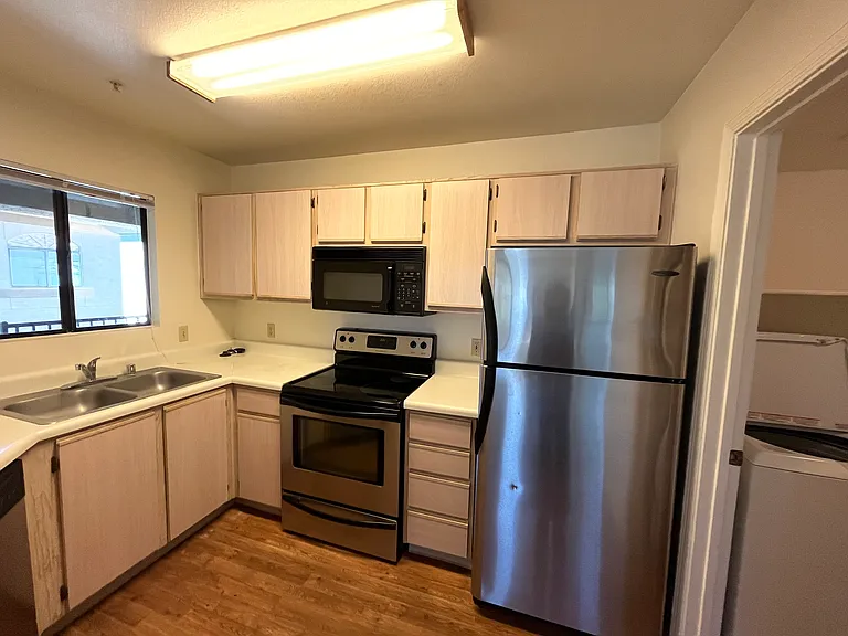 5751 N Kolb Rd #38204 — Photo 2