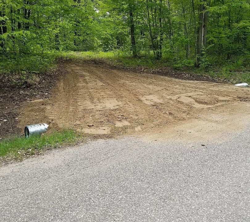 1st image of LOT 14 Makwa Ct Lot 15