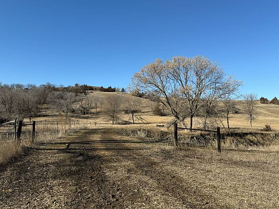 3rd image of 193.04 / Acres