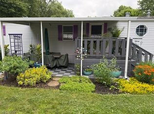244 C St SW, Navarre, OH 44662