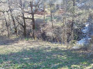 354 Shan Creek Rd, Grants Pass, OR 97527