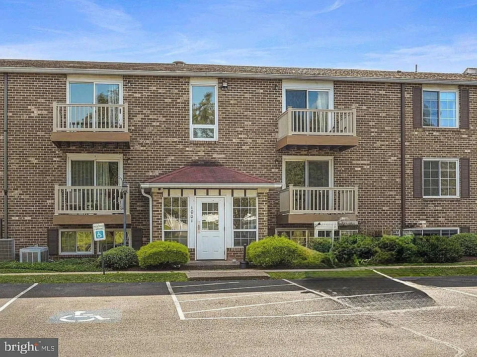 1001 Nanroc Dr #32