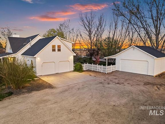 4th image of 6129 Ustick Rd