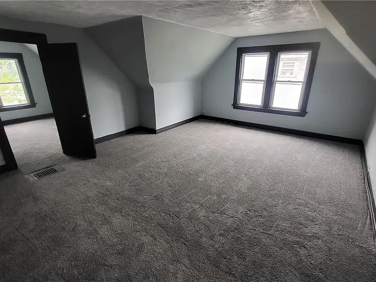 10012 Parkgate Ave #1 — Photo 2