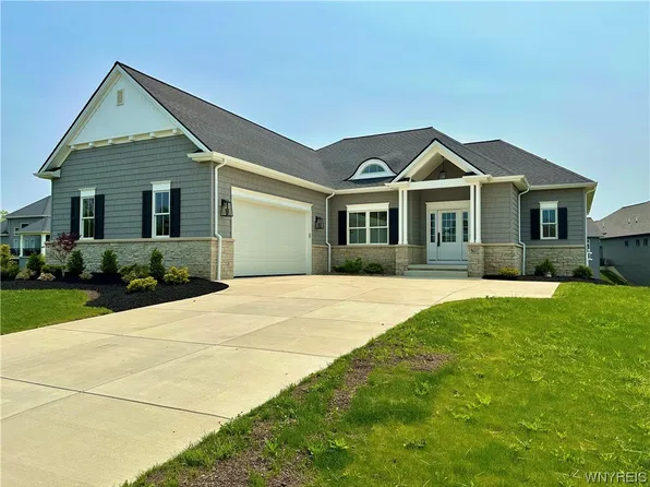 9681 Sand Cherry Ct, Clarence Center, NY 14032