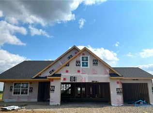 15159 Sugar Maple Dr, Perrysburg, OH 43551
