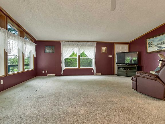 5th image of 3159 Williams Rd