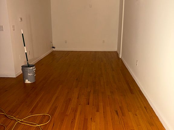5th image of 687 Millbury St Unit 3