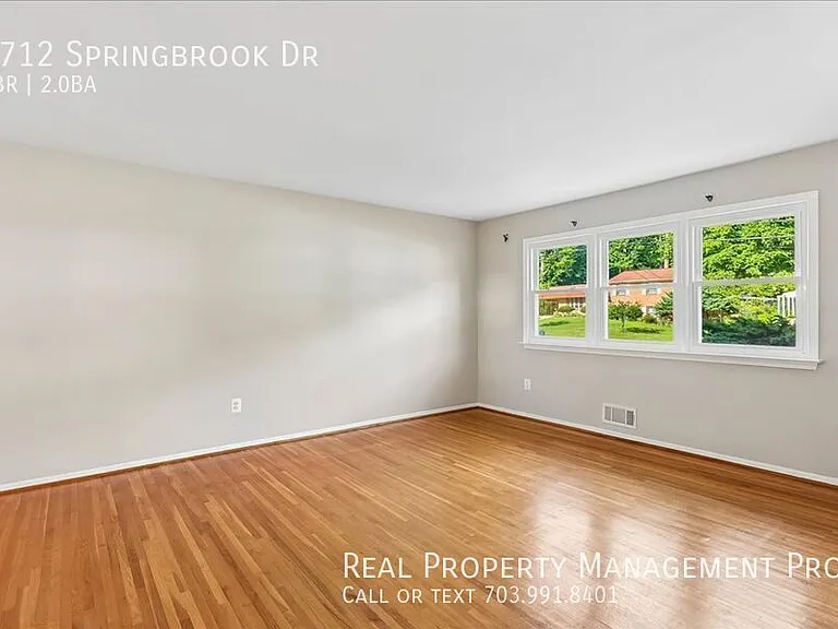 4712 Springbrook Dr — Photo 4