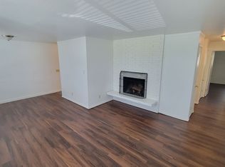 1821 S 310th St APT 4, Federal Way, WA 98003