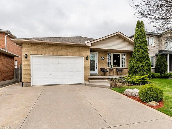 2nd image of 62 Spadara Dr