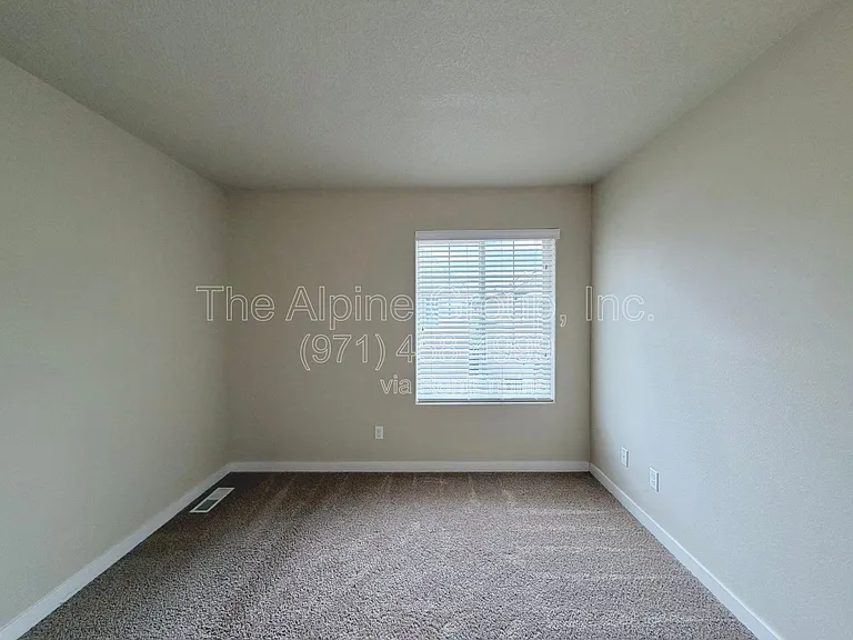 378 SW Mitchum Ter — Photo 21