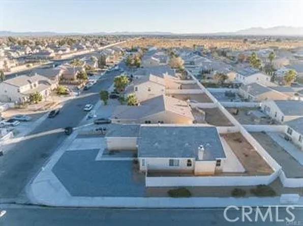 15866 Desert Pass St, Adelanto, CA 92301