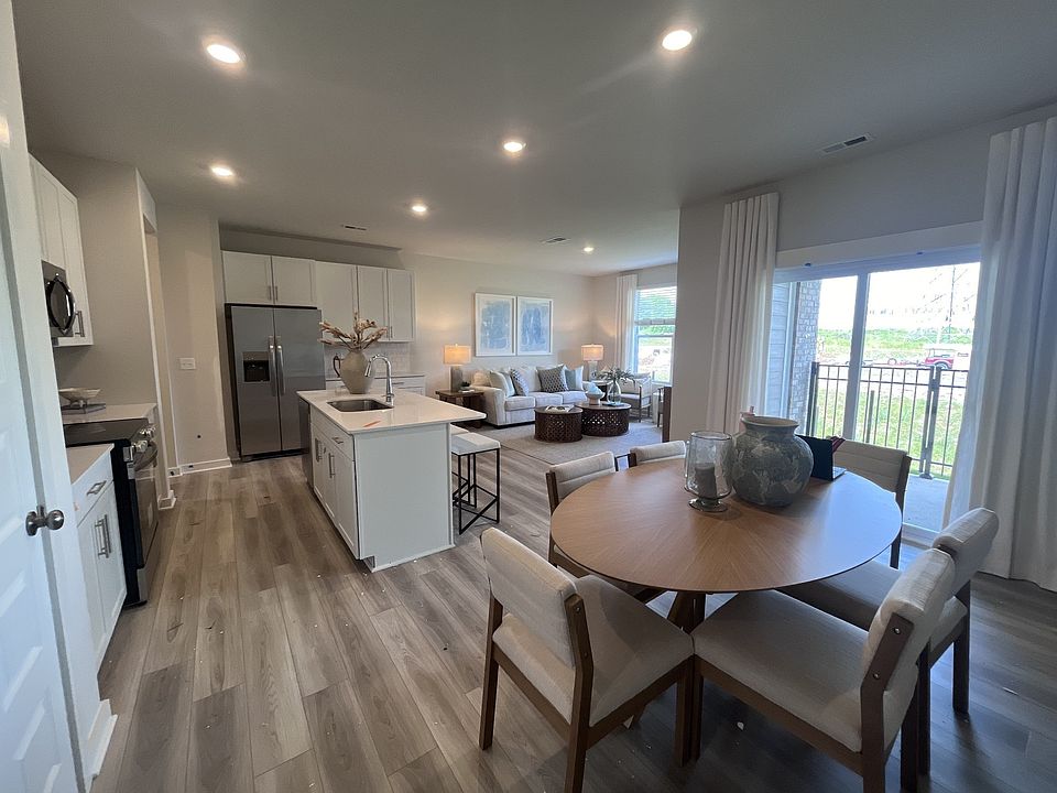 1st image of 249 Duke Ct Lot 66