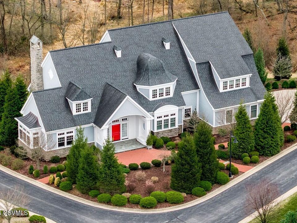 1st image of 135 Windsor Way