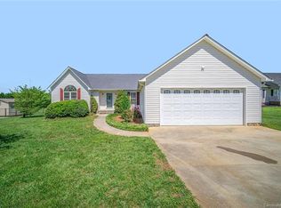 5226 Doe Meadow Ct, Crouse, NC 28033