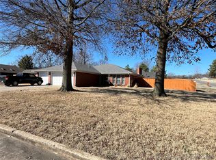 2501 Pelican Dr, McAlester, OK 74501