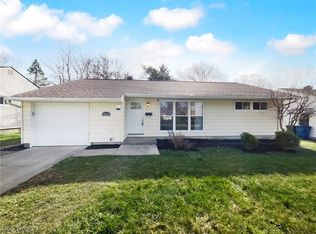 6543 Kenbridge Rd, Parma Heights, OH 44130