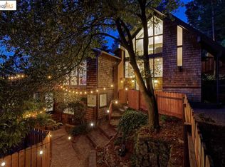 6607 Heartwood Dr, Oakland, CA 94611