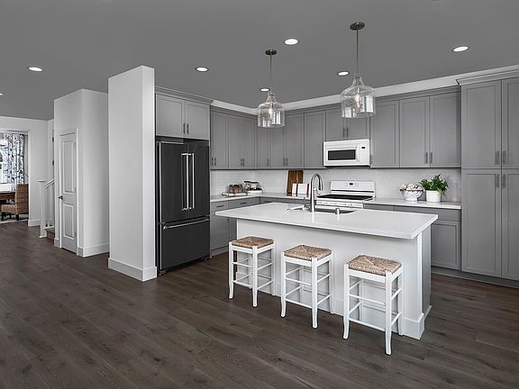 Kiper_Carousel-Hollister_Res1-Kitchen3_5788b-11x8