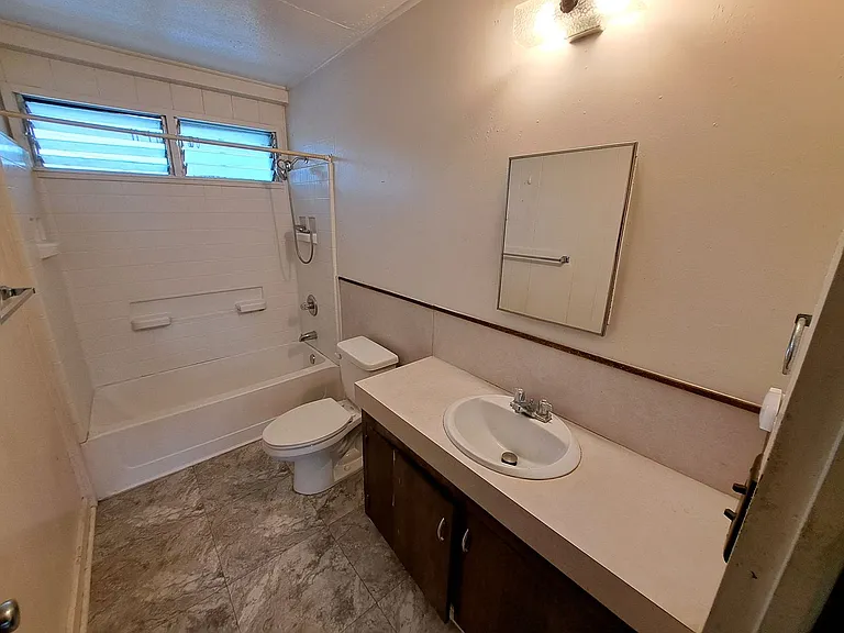 963 Kilauea Ave #209 — Photo 3