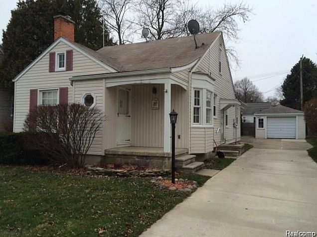 1st image of 2375 Royal Ave