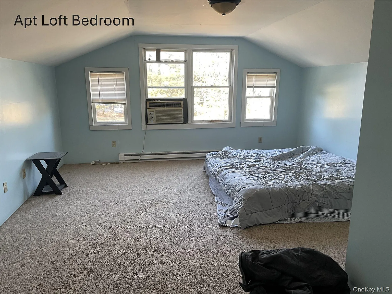 2 bed, 1.0 bath, 975 sqft, $1,850 — Photo 2