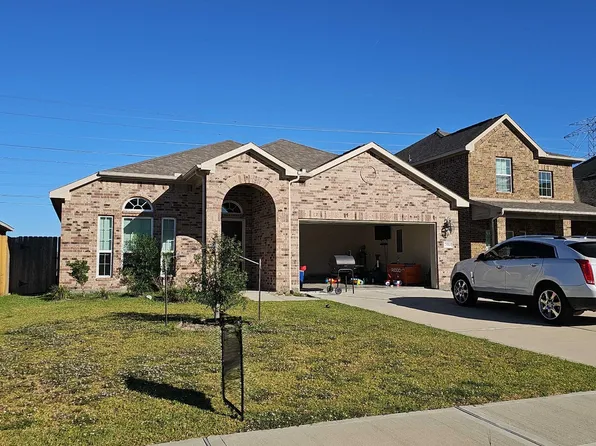 7914 Brooks Crossing Dr, Baytown, TX 77521