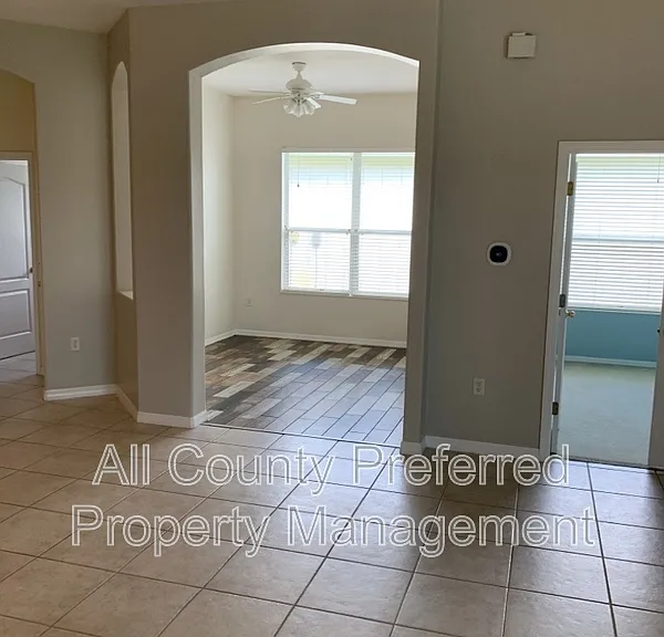 1901 Thesy Dr — Photo 16