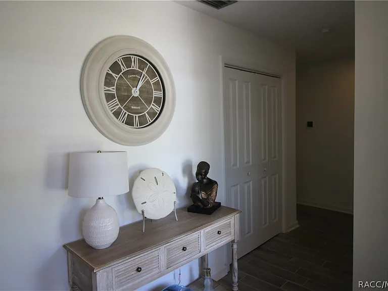 11287 W Bayshore Dr — Photo 2