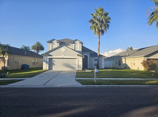 30507 Wrencrest Dr, Zephyrhills, FL 33543