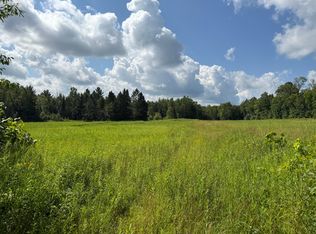 On Tree Top Ln, Ironwood, MI 49938
