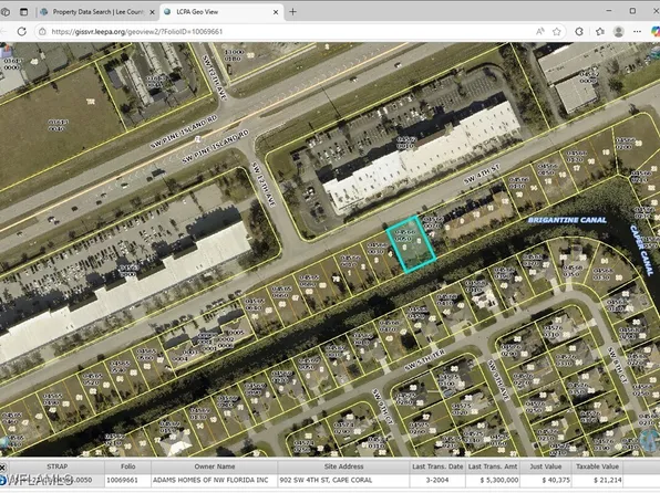 902 SW 4th St, Cape Coral, FL 33991