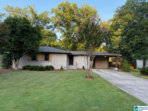 4009 Dolly Ridge Rd, Birmingham, AL 35243