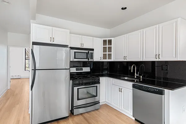 Sold by Compass | media 2