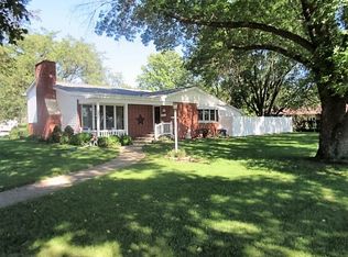 102 Park Blvd, Monticello, IA 52310