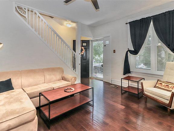 5th image of 3410 Wyoming St