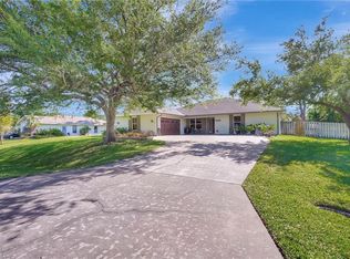 19831 Allaire Ln, Fort Myers, FL 33908