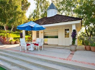 15963 Woodvale Rd, Encino, CA 91436