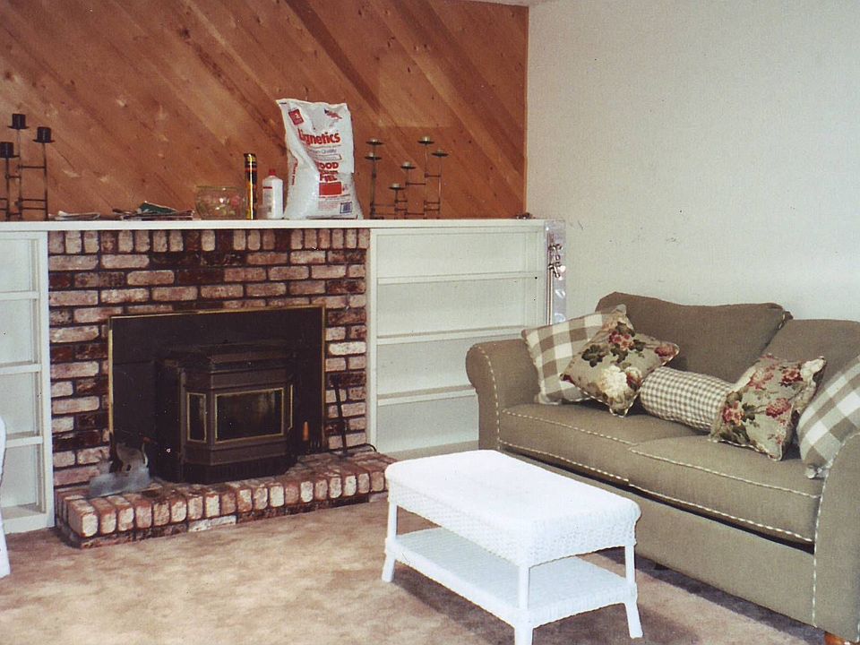 2nd image of 565 Alta Ave