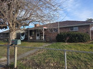 48 D St SE, Ephrata, WA 98823
